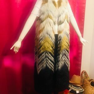 Fabulous Furs (Donna Salyers)Elegant Black Faux Fur Vest